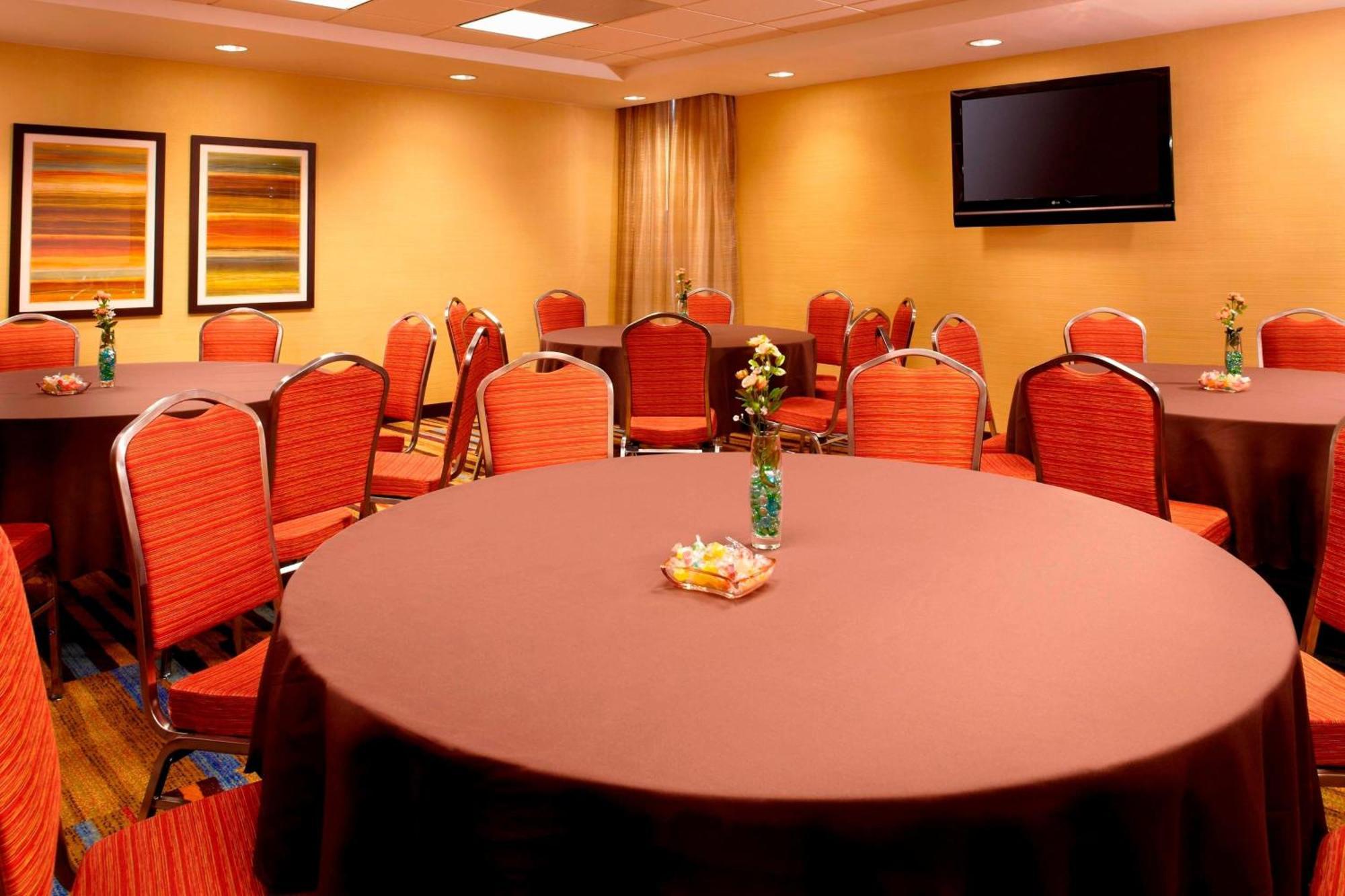Fairfield Inn By Marriott East Rutherford Meadowlands מראה חיצוני תמונה