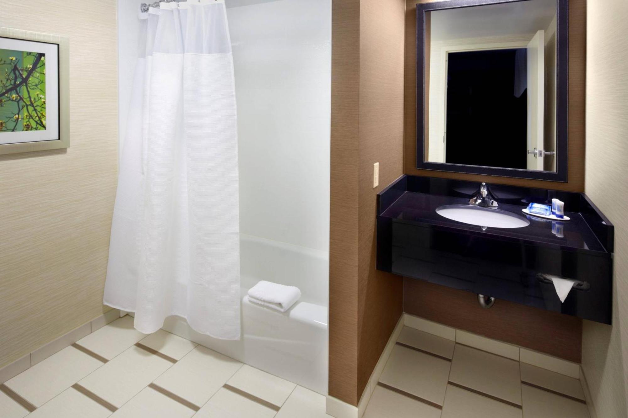 Fairfield Inn By Marriott East Rutherford Meadowlands מראה חיצוני תמונה