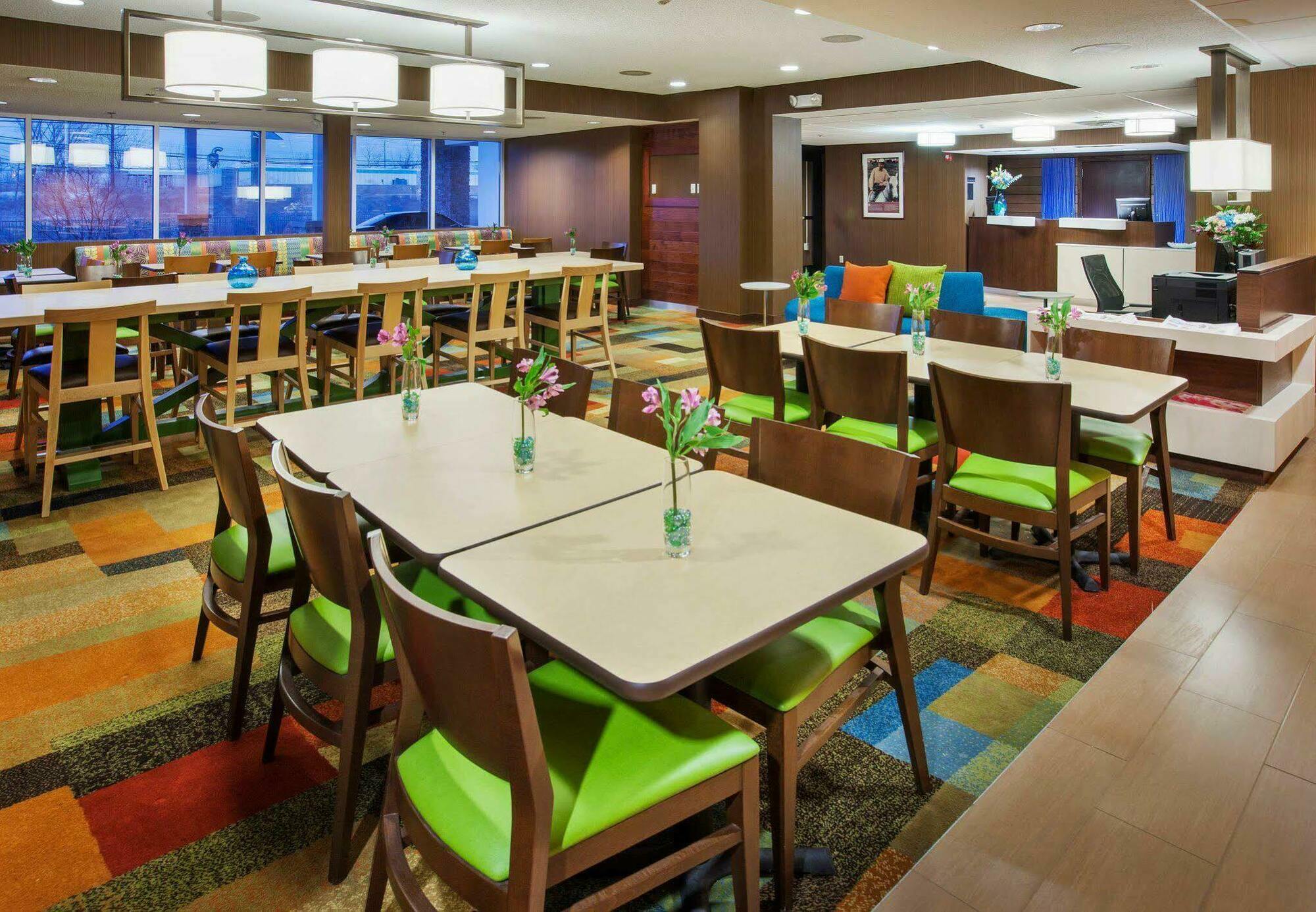 Fairfield Inn By Marriott East Rutherford Meadowlands מראה חיצוני תמונה